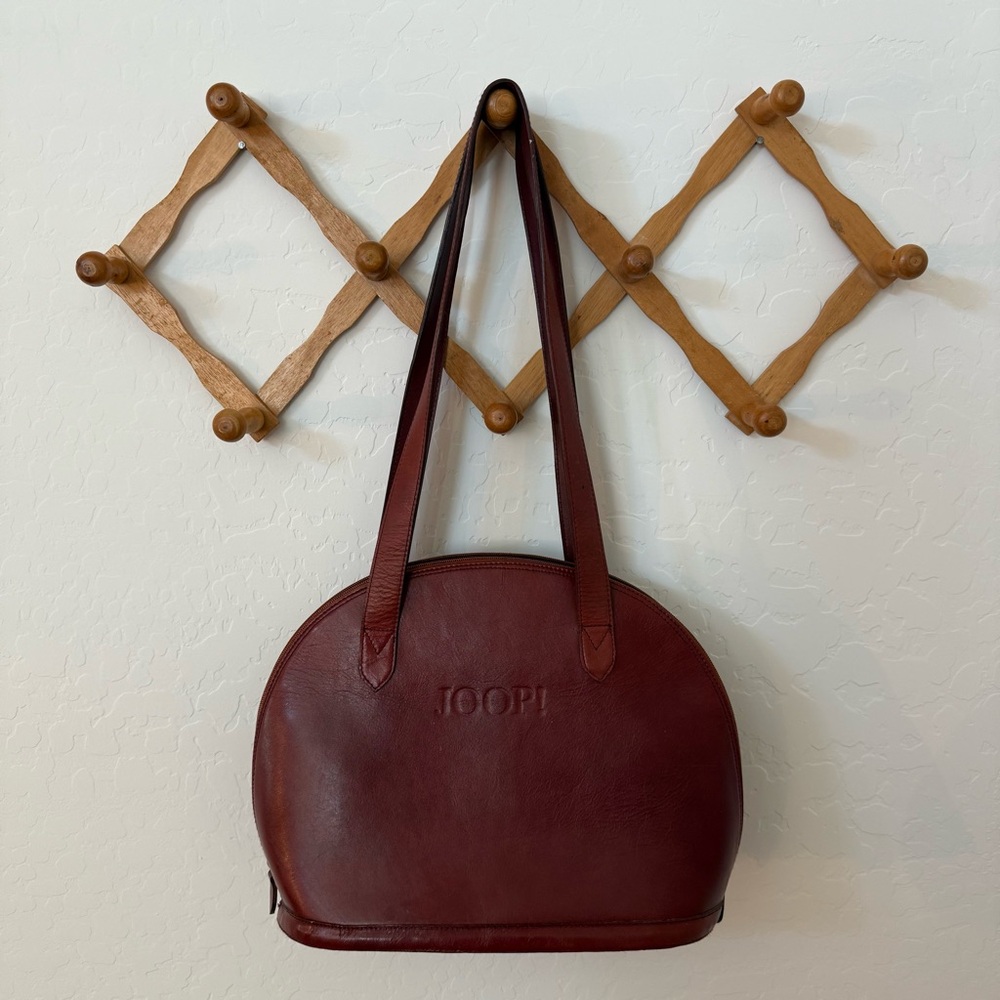 Women's Elegant Maroon Shoulder Bag